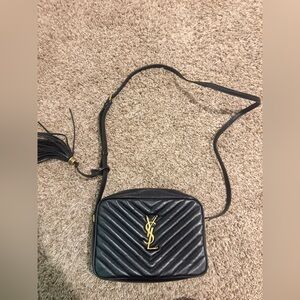 Yves Saint Laurent Authentic Black Chevron Crossbody Lou Camera Bag
